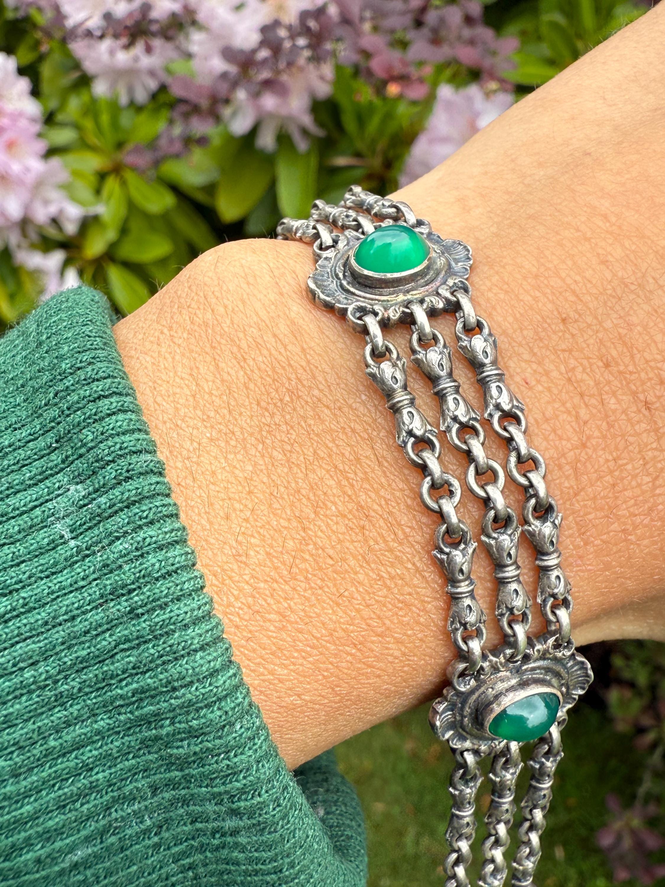 Bracelet Ancien Scandinave En Chrysoprase Naturelle Et Perles - Antiquité