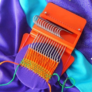 Small Loom Speedweve Type Weave Tool Fun Mending Loom Textile Tools Darning Machine Loom Makes Stitching Mending Jeans Clothes