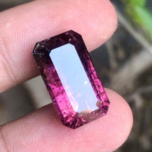 13.70 Cts - mega size purplish pink colour tourmaline gem - from Afghanistan mines , natural gem