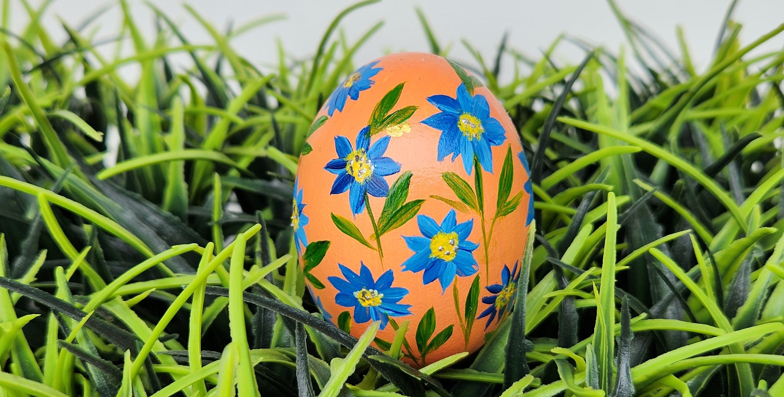 Hand Painted Floral Easter Eggs, Spring Flowers Painted Wooden Eggs ...