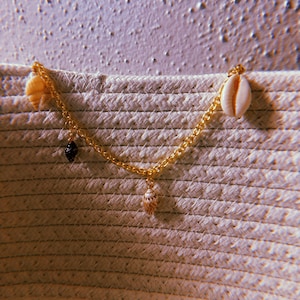 Shell Anklet, Dainty Shell Anklet, 18k Gold Plated Anklet, Beachy Anklet, Gold Anklet, Beach Anklet, Summer Anklets, Seashells, Gift