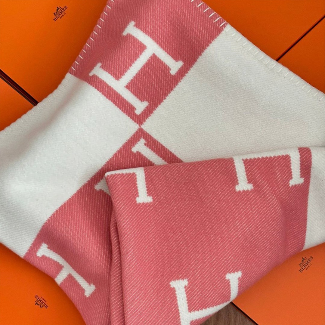 Limited Premium Hype Letter Striep H Cashmere Cozy Blankets Etsy