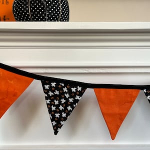 Halloween Bunting Banner, Orange and Black Bunting Banner, Halloween Fabric Banner, Halloween Flag Banner
