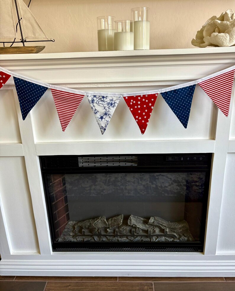 Red White and Blue Bunting Banner, Floral and Stripes - Etsy
