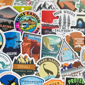 50 Nationalparks Aufkleber (R1) Ästhetische Natur Sticker Pack Aufkleber Dekoration für Telefon Koffer Laptop Gepäck