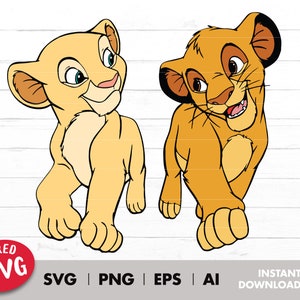 Puede incluir: Dos cachorros de león de dibujos animados en tonos beige y naranja sobre un fondo blanco. Los cachorros sonríen y parecen estar caminando. La imagen incluye el texto "LAYERED SVG" y opciones de tipo de archivo.