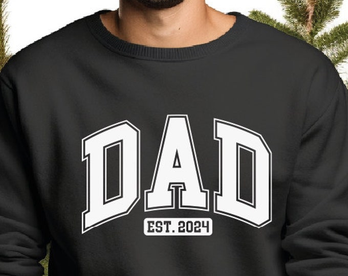 Mama and Dad Sweatshirt, New Dad Sweater, Gift for New Mom, Pregnancy Announcement, Gift For Mom and Dad, Mothers Day Gift, Matching Family