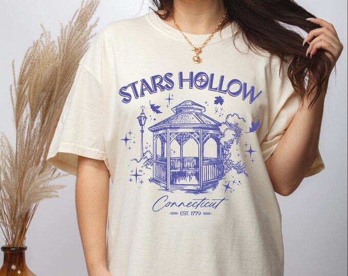 Stars Hollow Shirt, Retro Connecticut 1779 Shirt, Vintage Style Stars Hollow T-Shirt, Luke Dinner Shirt, Autumn Festival Gift for Girls