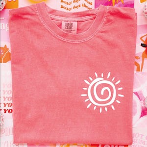 Comfort Colors Sun T-Shirt: Women&#39;s Beach Vacation Shirt