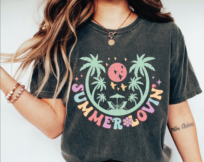Summer Lovin Shirt, Summer Shirt, Retro Summer Shirt, Summer Vacation Shirt, Gift For Summer Lover, Retro Beach Shirt, Comfort Colors Shirt