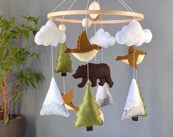 Crib Baby mobile forest bear, baby gifts birds woodland mountains, Crib arm hanger holder wood oak, nature, Nursery mobile, Cot bed decor