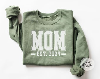 Mama Sweatshirt Gift, Personalized Gift, Retro Mama Sweatshirt, Cool Mom Shirt, Mom Tee, Mothers Day Gift, Mom Life Sweatshirt,2024 Mom Gift