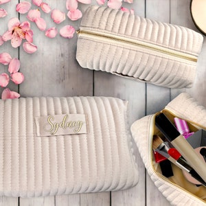 Personalized Makeup Bag for Mother's Day,Custom Makeup Bag Women,Velvet Cosmetic ,Travel Toiletry Bag,Bridesmaid Gift, Birthday gift for her