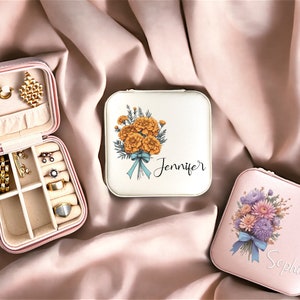 Portagioielli natalizio personalizzato, portagioielli in pelle personalizzato, design colorato con fiori di nascita, organizer da viaggio per gioielli, regalo per damigelle d'onore