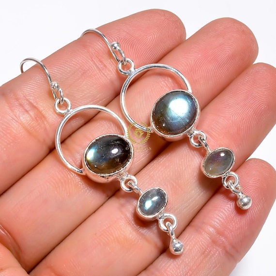 Orecchini In Labradorite E Argento 925 - Pietre Naturali, Piccoli E Delicati (7x7mm). Ipoallergenici, Perfetti Come Regalo Donna In Scatola Regalo.