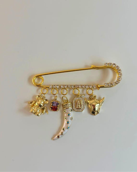 Charm Brooch Make Your Own Pin Customizable Safety Pin Purse Handbag Backpack Cardigan Fashion 18K Gold Plated Personalized Pin