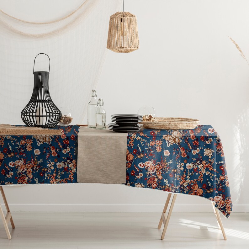 Modern Floral Pattern Table Minimalist Flower Patterns: Modern and Stylish Designs - Etsy
