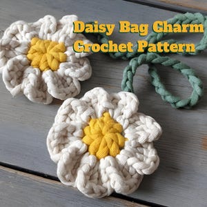 Madeliefje bloementashanger haakpatroon tasbedel pdf schattige bloemen sleutelhanger DIY gemakkelijk zomeraccessoire haken autospiegel decoratie