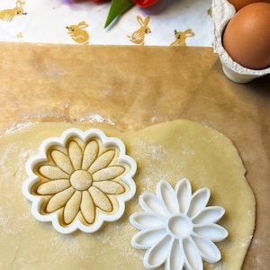 Flower cookie cutter - Daisy flower cookie cutter