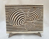 Plaque de Mycelium & gravage laser - Illusion 2