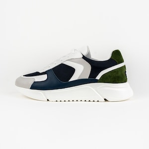Vintage Unisex Sneakers - Retro Athletic Footwear - 90s Streetwear Style