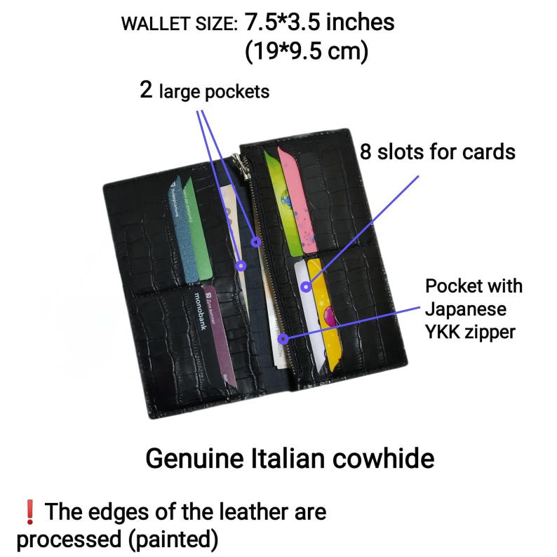 Peut inclure: Un portefeuille en cuir de vachette italien v&eacute;ritable noir mesurant 19 par 9,5 cm. Il pr&eacute;sente une texture gaufr&eacute;e fa&ccedil;on crocodile, 8 fentes pour cartes, 2 grandes poches et une poche centrale avec fermeture &eacute;clair YKK japonaise.