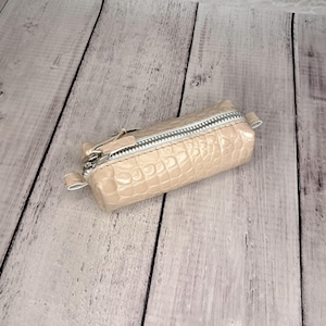 Étui à clés en cuir gaufré façon crocodile beige, porte-clés, organiseur de clés rouge, porte-clés, cadeau parfait