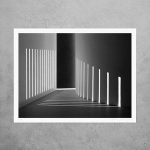Espaços de sombra – Impressão giclée de 20 x 26&quot; de arte recortada em papel artesanal – Decoração de casa em estilo de design gráfico