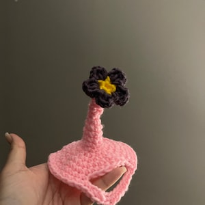 Crochet Pikmin Hat for Cats