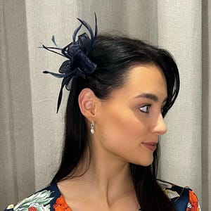 Navy Clip On Fascinator