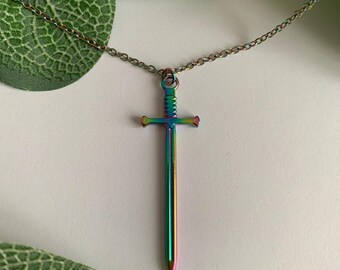 REGENBOGEN DOLCH ANHÄNGER Halskette