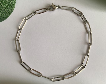 PAPER CLIP CHAIN Bracelet