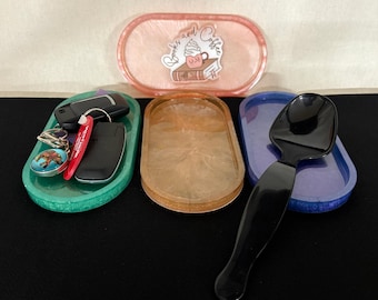 7x4 Oval Resin Trays