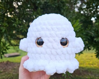 Chubby Ghost Crochet Plushie | Customizable | Amigurumi | Stuffed Animal