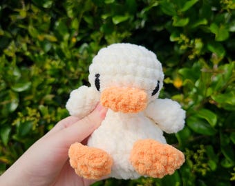 Gehaakte knuffel eend: handgemaakte amigurumi-knuffel