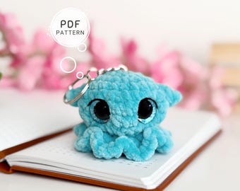 Virkmönster för Dumbo-bläckfisk utan syning: Mini Amigurumi PDF-instruktioner (nyckelringsalternativ)