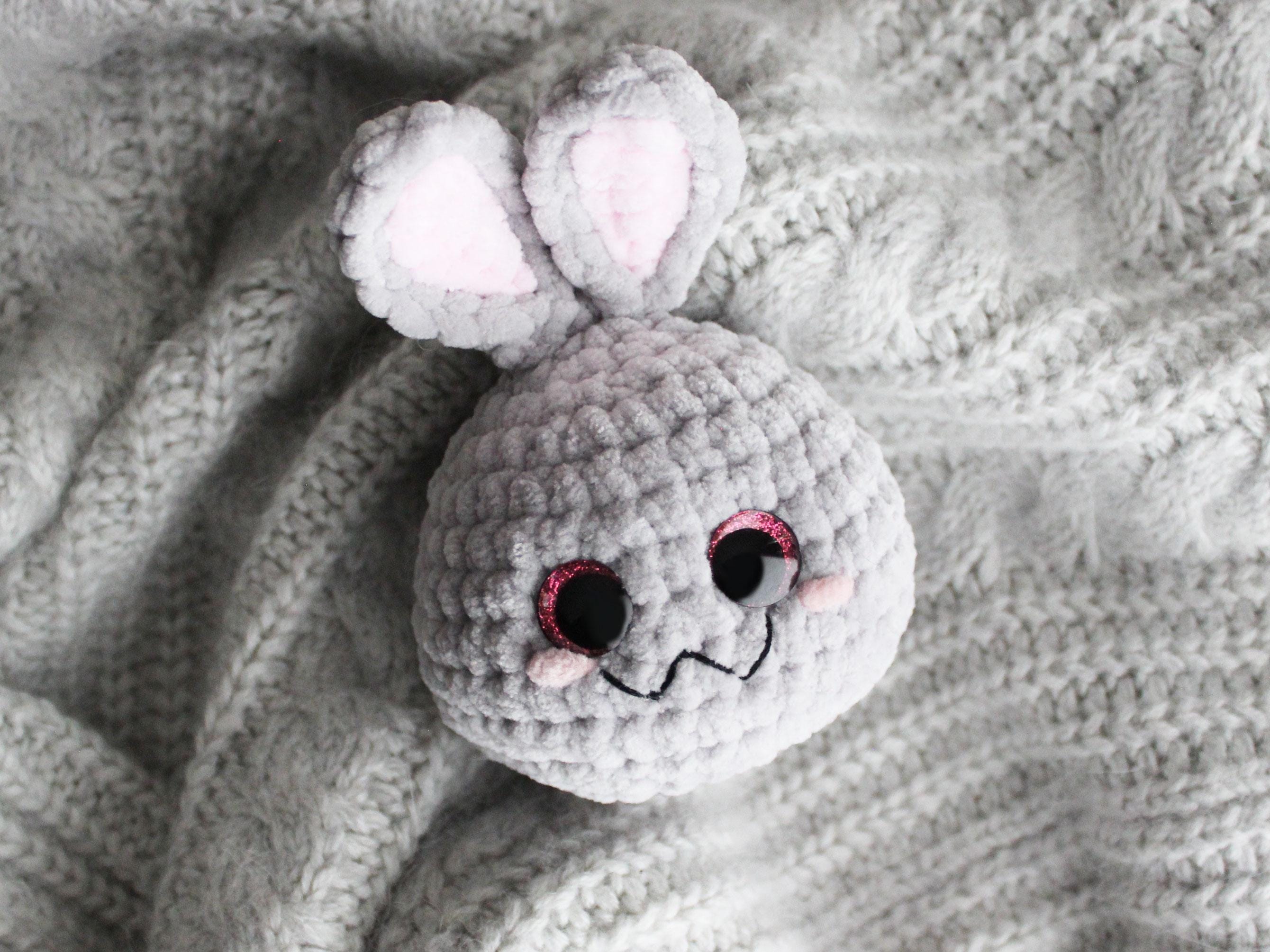 Dustie the Dust Bunny Crochet Pattern: Low-sew Amigurumi PDF