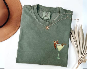 Comfort Colors Santa Martini Shirt, Dirty Martini Christmas Shirt, Fun Christmas Shirt, Christmas Cocktail Shirt, Retro Santa Shirt Martini