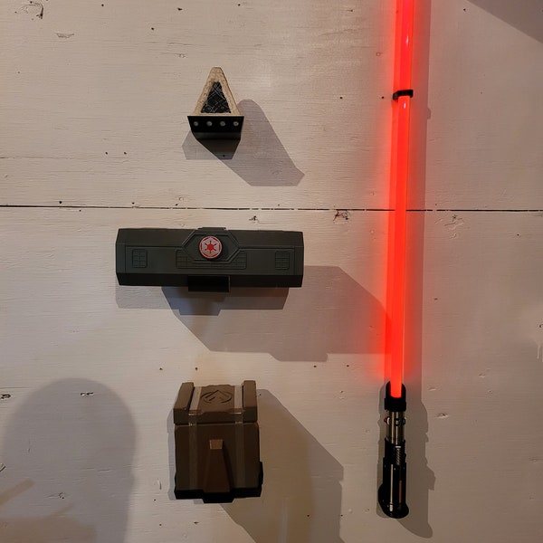 Galaxys edge legacy lightsaber mount for case, lightsaber, wayfinder - display mount -  lid can be open or closed