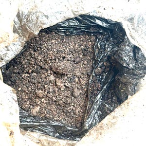 Rå inhemsk svart tvål