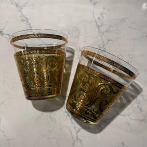Ensemble de 2 verres à cocktail Culver émeraude baroque Toledo MCM Green Gold Scroll 4 verres à cocktail VTG vintage