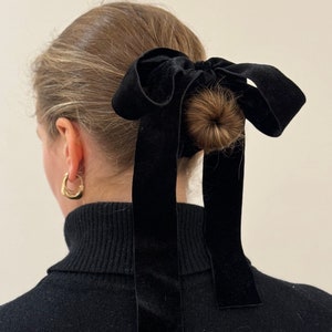 Vintage Classic Black Velvet Bow Hair Scrunchie