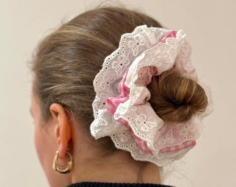 Oversized Gingham/ Floral Lace Edge Double Layer Scrunchie in Pink and White.