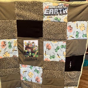 Quilt-Minecraft- Pikachu