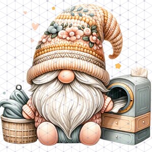 Pu&ograve; includere: Un gnomo con un cappello di lana con fiori &egrave; seduto accanto a una lavatrice in stile vintage. Lo gnomo tiene un cesto di biancheria.
