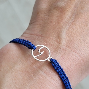 Pulsera Ola: Joyería Oceánica, Regalos para Surfistas, Cordón de Macramé Ajustable, Regalos de Amistad