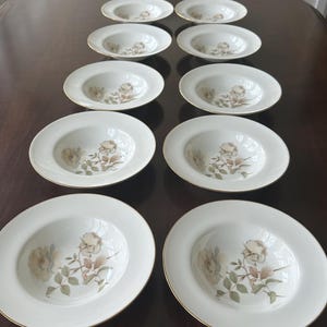 Royal Doulton Yorkshire Rose Rimmed Bowl 8” (H5050) 3 For 90CAD