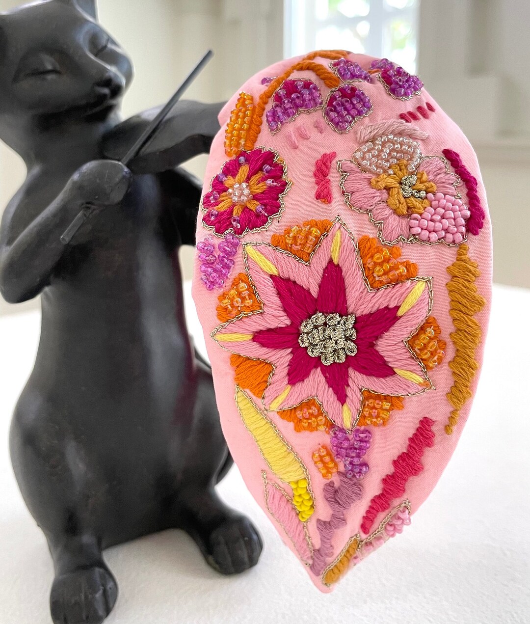 Unique Pretty Gorgeous Hand-sewn Embellished Beaded  display picture 1
