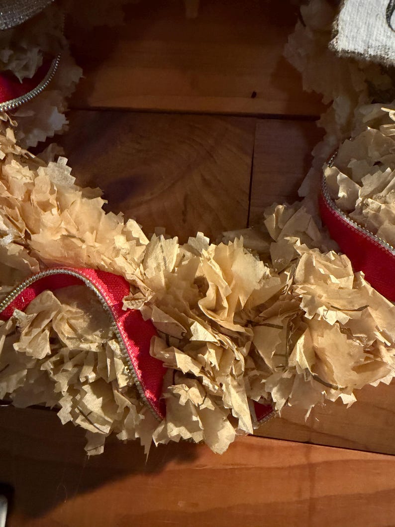 Circle Ruffle Pattern Vintage Sewing Pattern Christmas Wreath: 12-inch, Red Gold Zipper ...