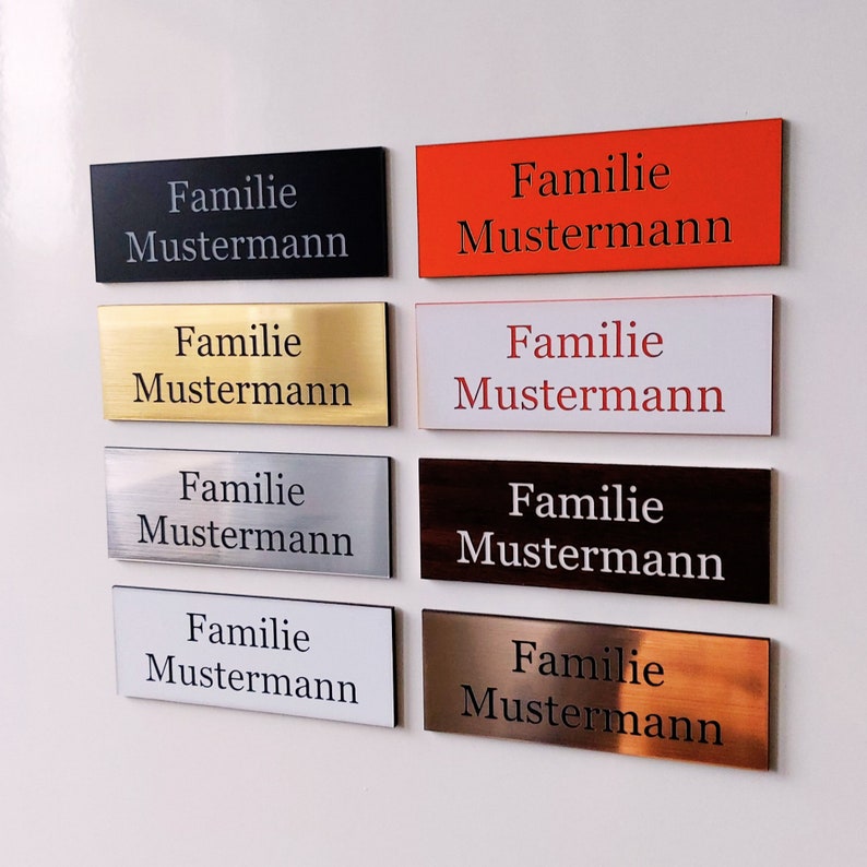 Türschild Namensschild Briefkastenschild Klingelschild Haustür Acryl Kunststoff selbstklebend Gravur Personalisiert 8 verschiedene Farben